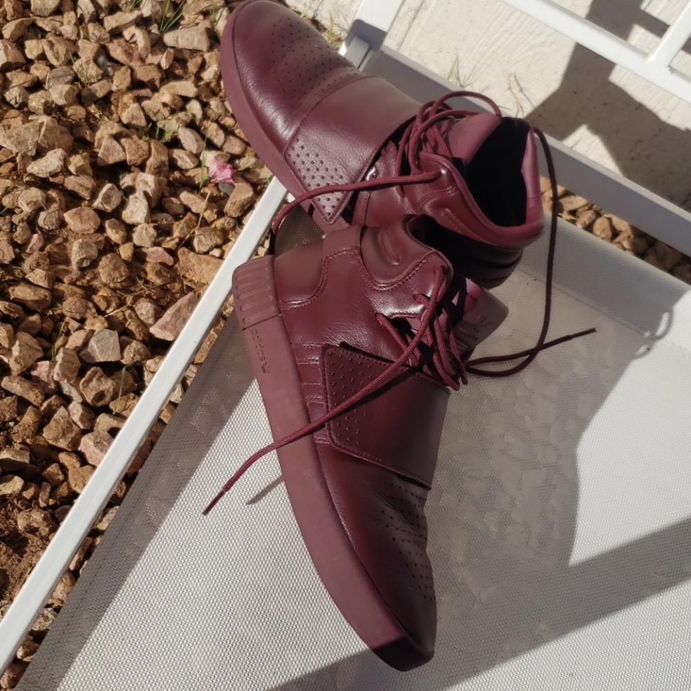 Adidas Men's Maroon Athletic Shoes